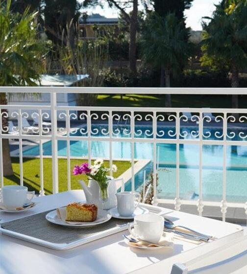 Полулюкс Вид на Бассейн, San Lorenzo Boutique Hotel & Spa