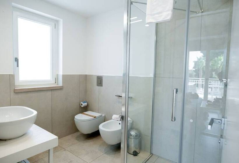 Полулюкс Вид на Бассейн, San Lorenzo Boutique Hotel & Spa