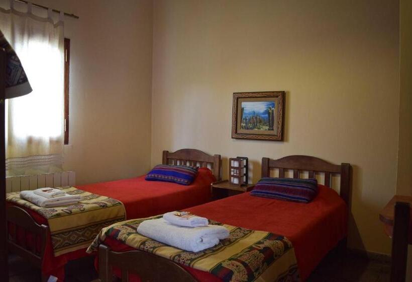 Четырехместный номер Премиум, Azul Humahuaca Hostal