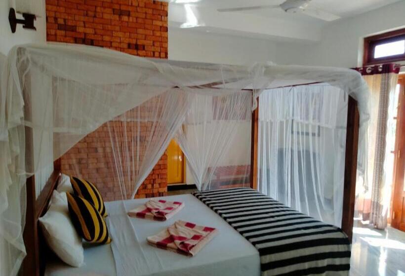 Номер Стандарт с Террасой, Club Villa