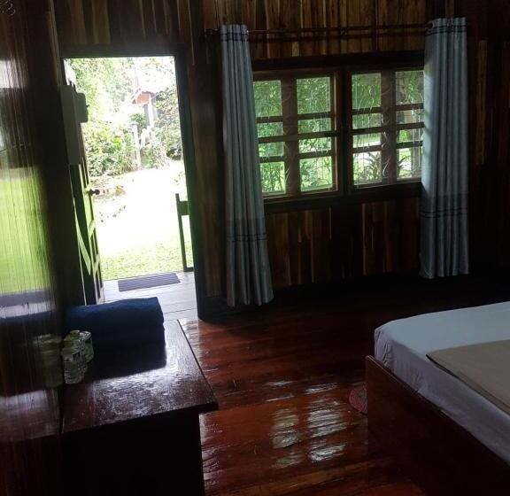 Номер Стандарт Вид на Сад, Lattanavongsa Guesthouse And Bungalows