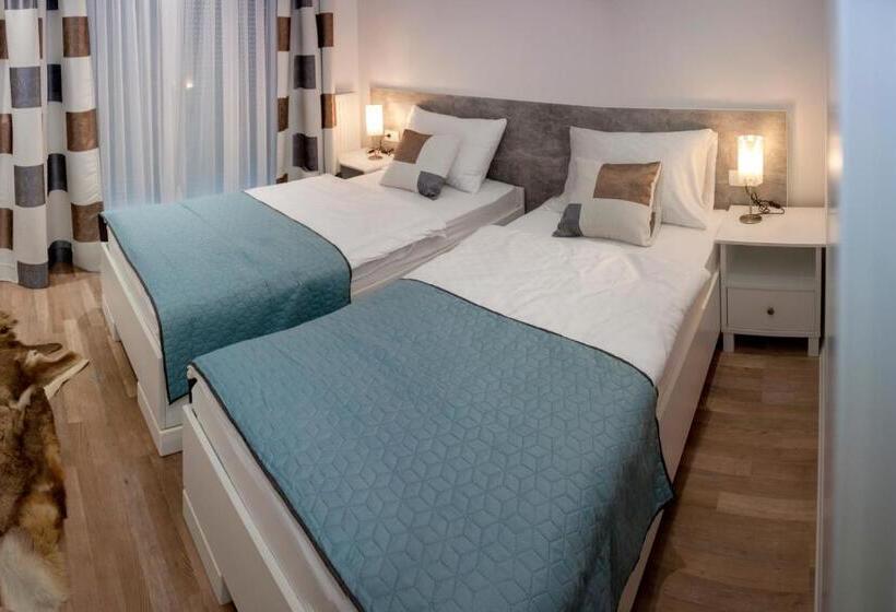 اتاق لوکس, Villa Onix