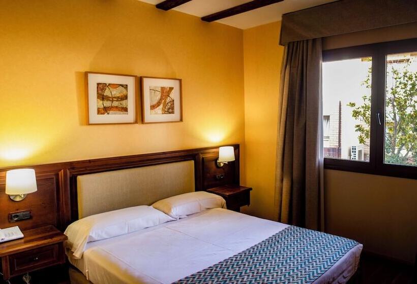 اتاق استاندارد یک نفره, Spa Tudanca Aranda