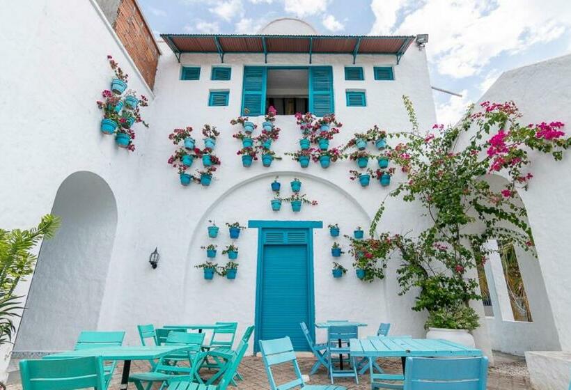 استودیوی استاندارد, Aldea Bella Boutique