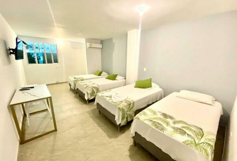 اتاق استاندارد چهار تخته, Biohotel Rio Claro