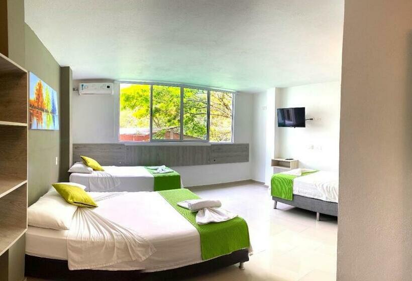 اتاق استاندارد چهار تخته, Biohotel Rio Claro