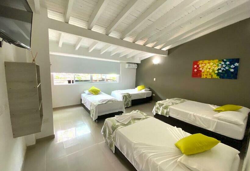 اتاق خانوادگی, Biohotel Rio Claro