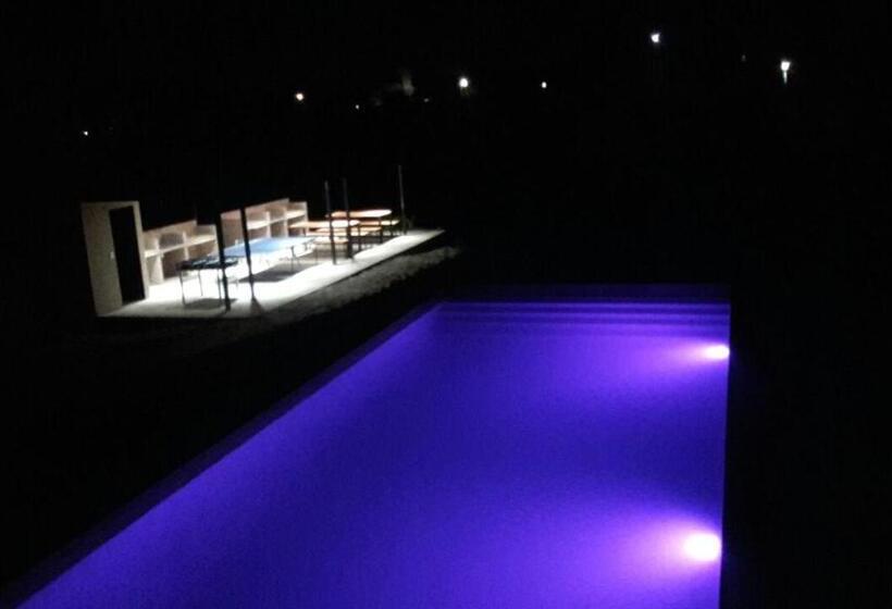 1 Bedroom Apartment Lake View, Complejo Joansa