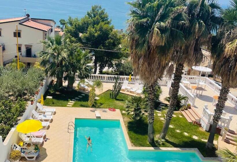 آپارتمان 1 خوابه با چشم‌انداز دریا, Manca Residence