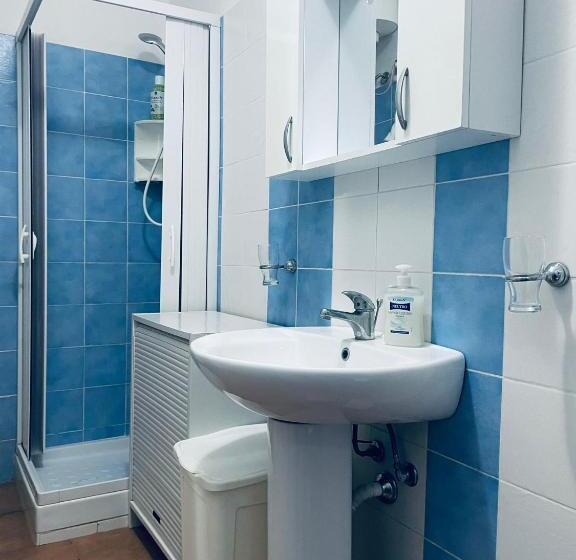 آپارتمان 1 خوابه با چشم‌انداز دریا, Manca Residence