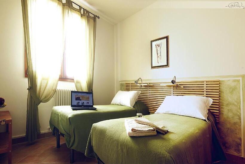 Standard room with outdoor bath, B&b Il Guado
