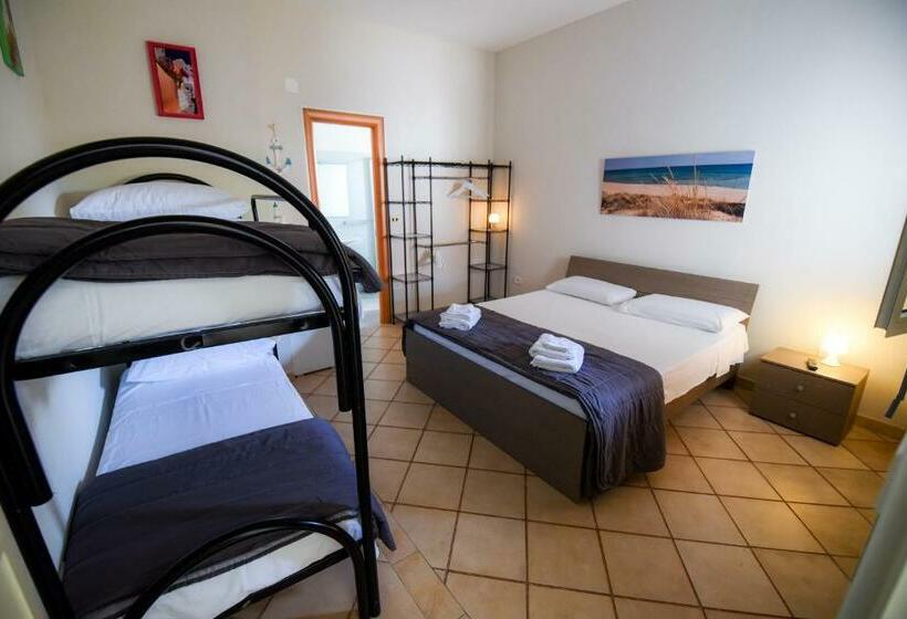 Четырехместный Номер Стандарт, B&b Macchia Mediterranea