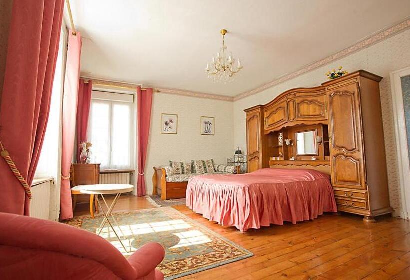 Номер Стандарт, Domaine Saint Hilaire