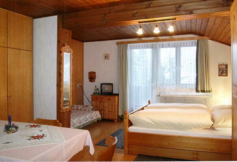 スタンダードルーム, Gasthof Pension St. Wolfgang