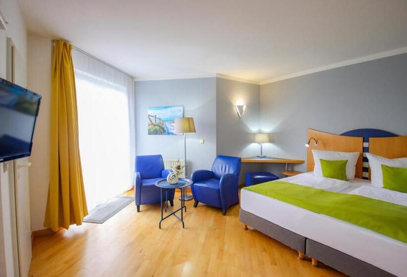 Номер Стандарт с Террасой, Inselhotel Kleiner Bodden