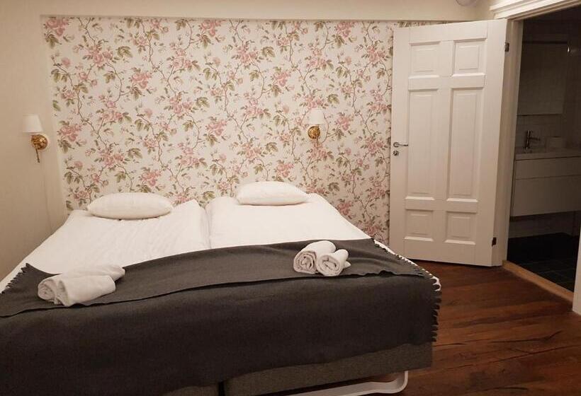 Номер Стандарт, Tjärö Hotell & Vandrarhem