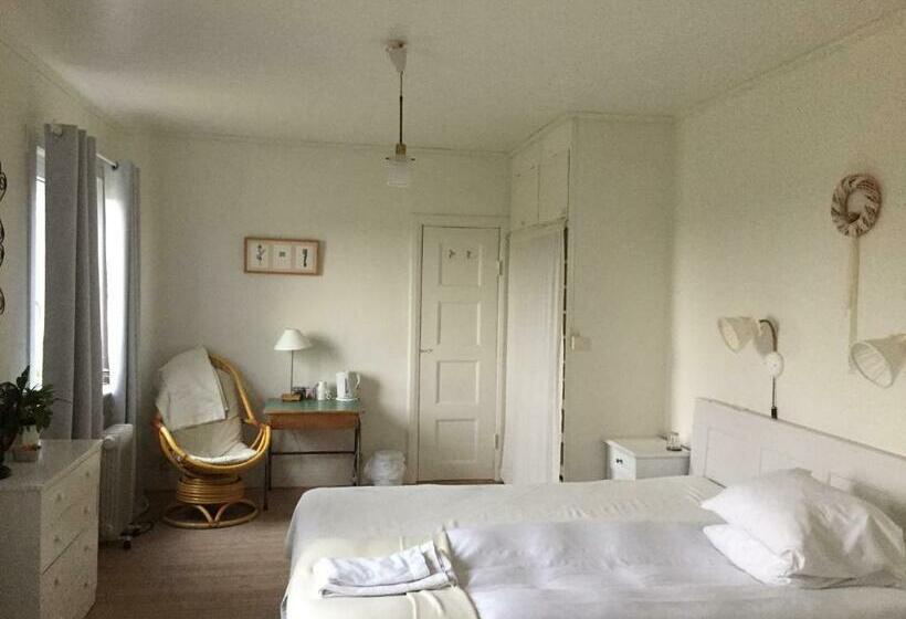 Номер Стандарт, Wramsta B&b