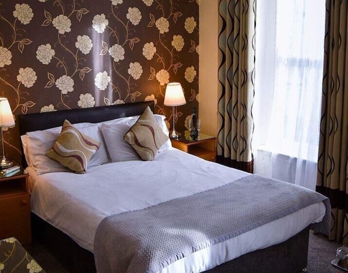 Номер Стандарт, Dobbins Inn