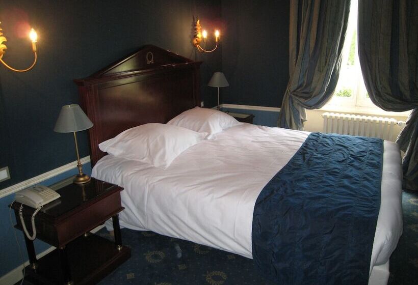 Классический Номер, Hôtel Les Maréchaux