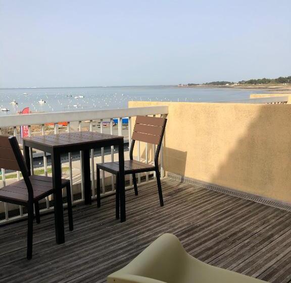 Номер Стандартный с Видом, Logis Hôtel Restaurant Le Calluna