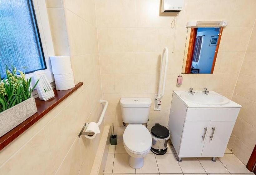 Family Suite, Broadford House Skye