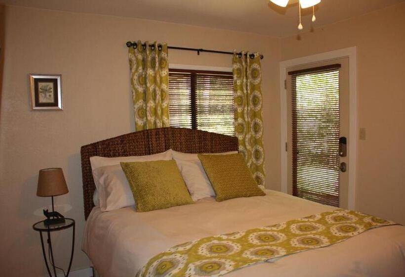 Номер Стандарт, The Inn At Shasta Lake