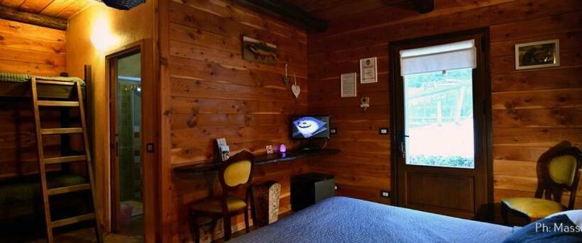Четырехместный Номер Стандарт, Trout Lodge