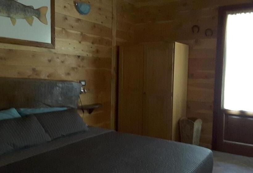 Четырехместный Номер Стандарт, Trout Lodge