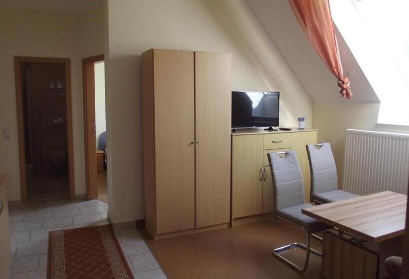 Апартаменты 2 Спальни, Pension Lindenhof