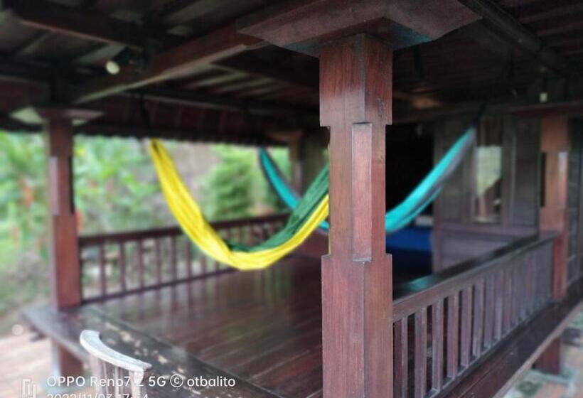 Номер Стандарт Вид на Сад, D Kailash Retreat