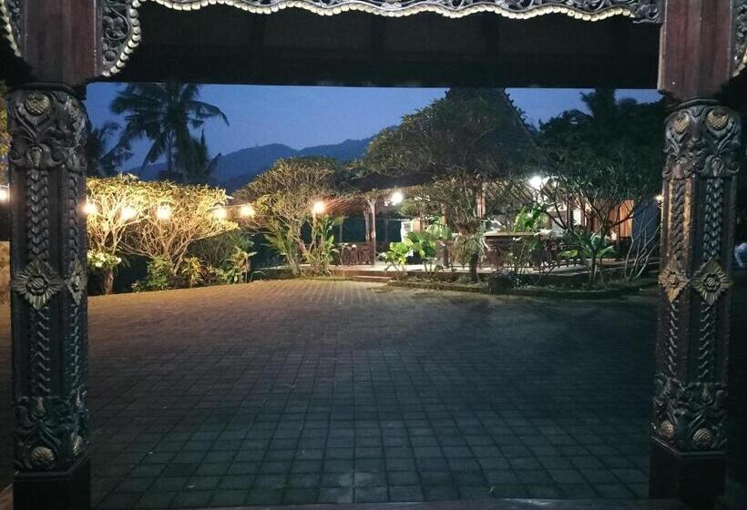 Номер Стандарт Вид на Сад, D Kailash Retreat