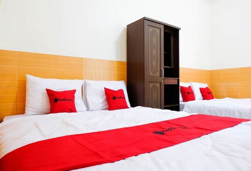 Номер Стандарт, Reddoorz Near Stab Syailendra Kopeng