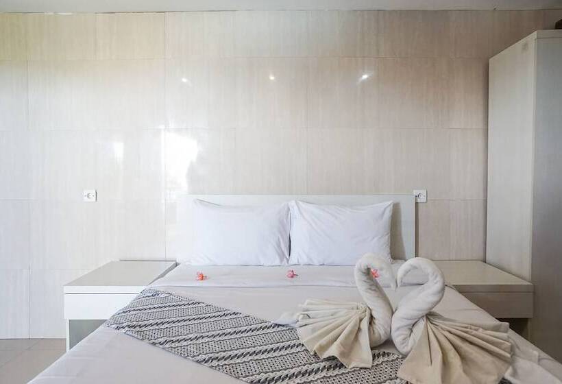 バルコニー付きデラックスルーム, Pudi Homestay