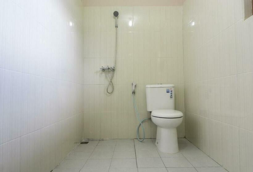 家庭套房, Srikandi Hotel By Oyo Rooms