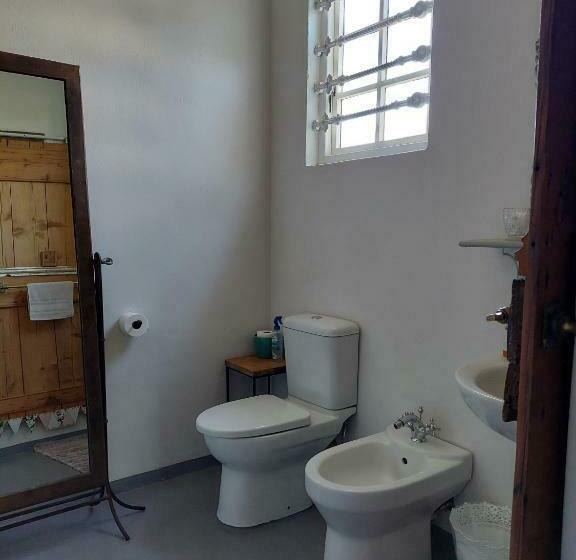 Апартаменты 1 Спальня, Kimi's Cottage
