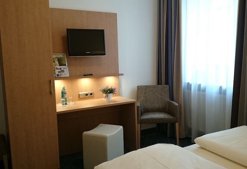 Quarto Estandar, Akzent Hotel Schranne