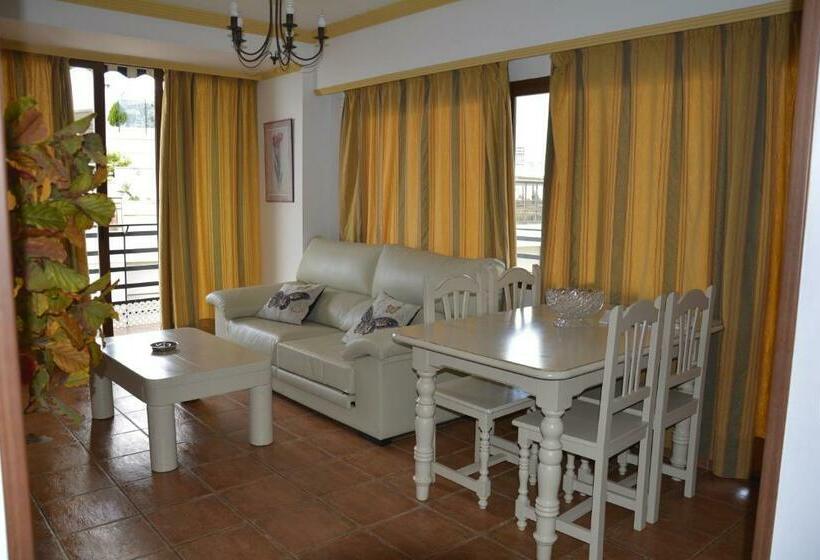 Апартаменты 1 Спальня Боковой Вид на Море, Apartamentos Mediterraneo