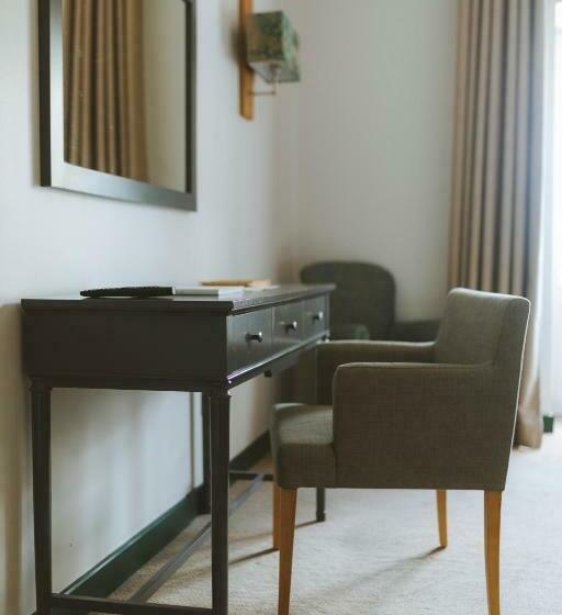 اتاق خانوادگی, Conimbriga Hotel Do Paço