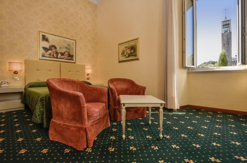 Номер Стандарт Трехместный, Grand Hotel Plaza & Locanda Maggiore