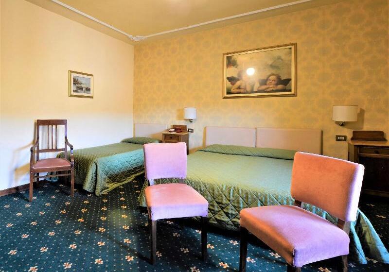 Четырехместный Номер Стандарт, Grand Hotel Plaza & Locanda Maggiore