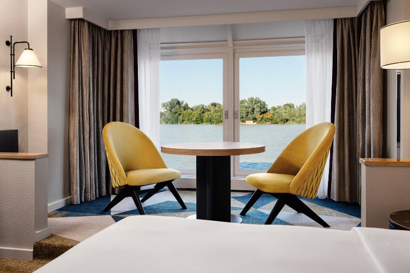 스탠다드 룸 킹사이즈 침대, Hilton Vienna Waterfront