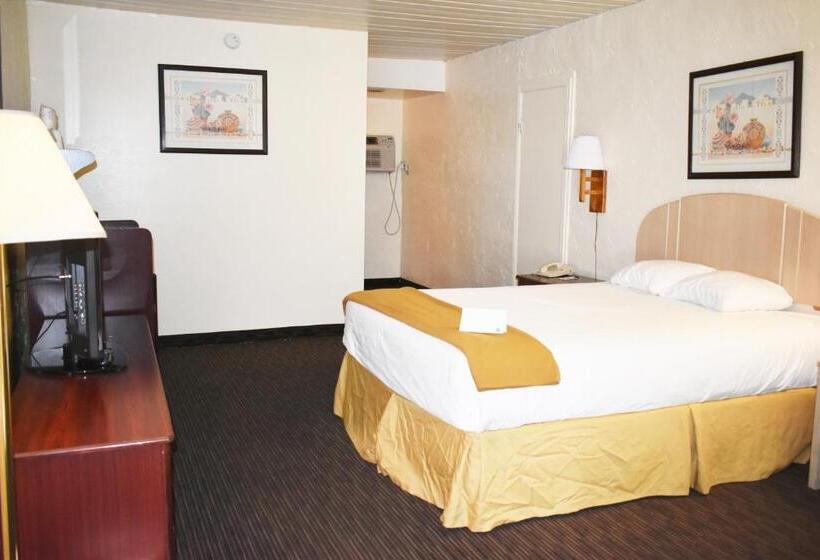 Номер Стандарт, Knights Inn Page