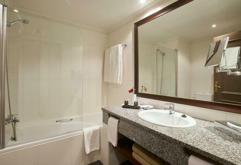 Полулюкс, Portobay Falesia
