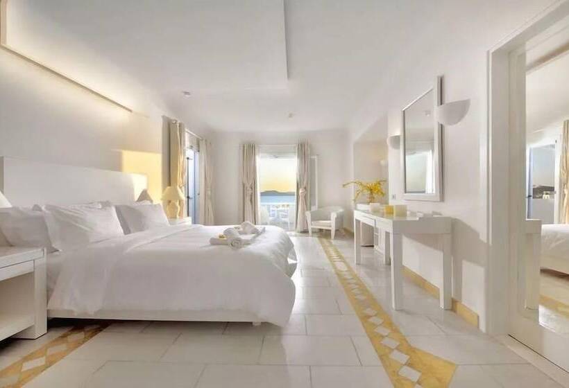 سوییت خانوادگی, Saint John Hotel Villas & Spa
