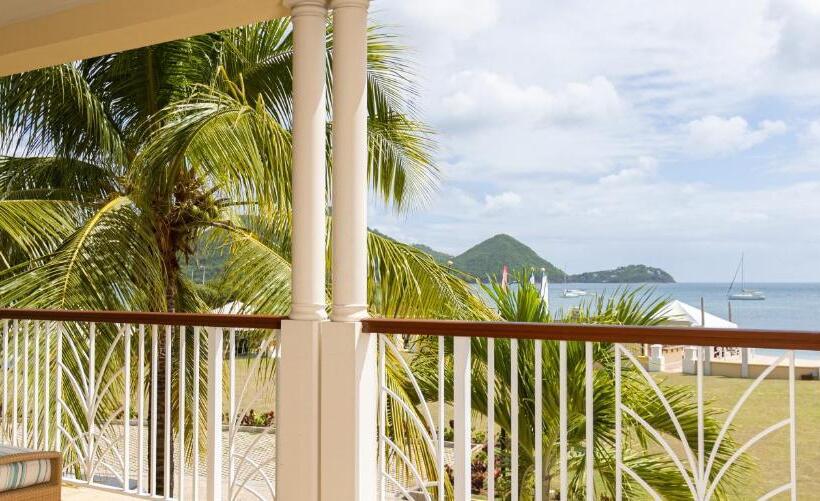 اتاق استاندارد چهار تخته, The Landings Resort And Spa  All Suites