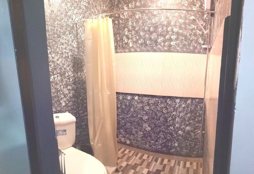 디럭스 룸, Reddoorz Premium At The Grand Peninsula Suites