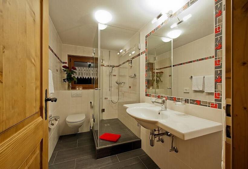 Номер Стандарт, La Vallée Hôtel &spa