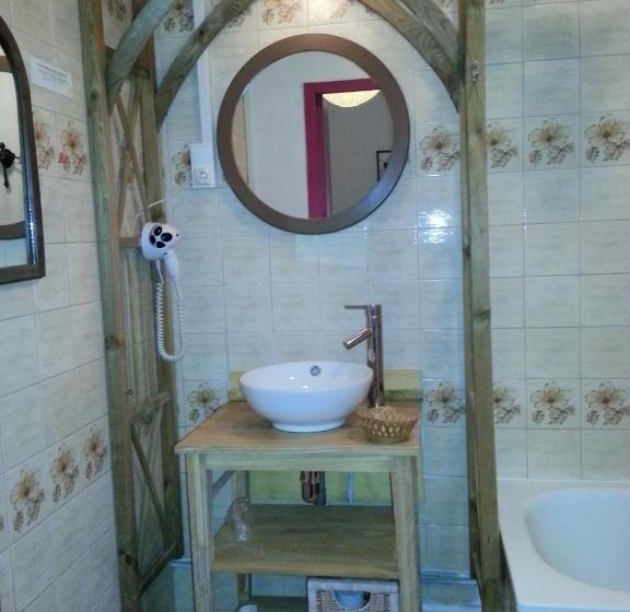 Номер Стандарт, Auberge Cocagne