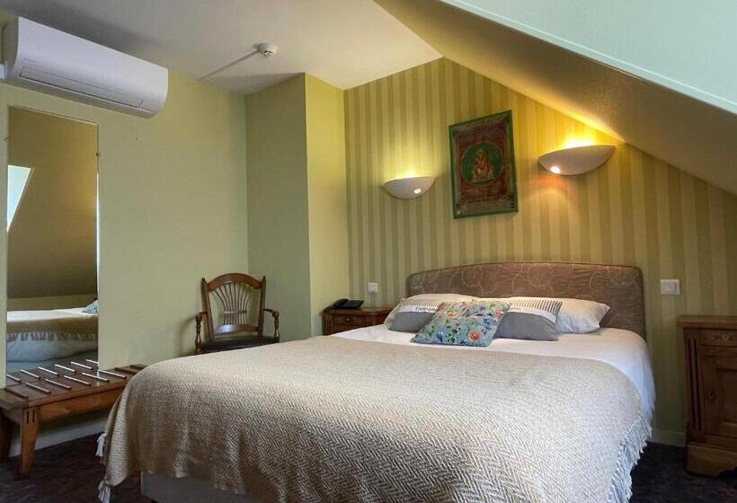 اتاق استاندارد, Logis Hôtel De La Tête Noire