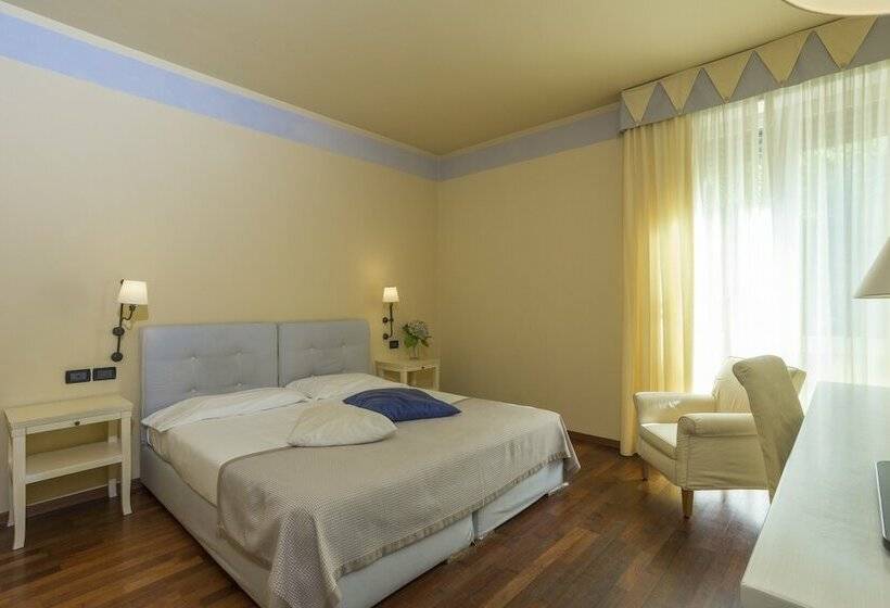 Номер Superior, Th Tirrenia   Green Park Resort